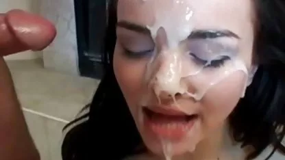 جنس سوپر بکون آلمانی, , انجمن سبزه داغ, رقص و کافهای